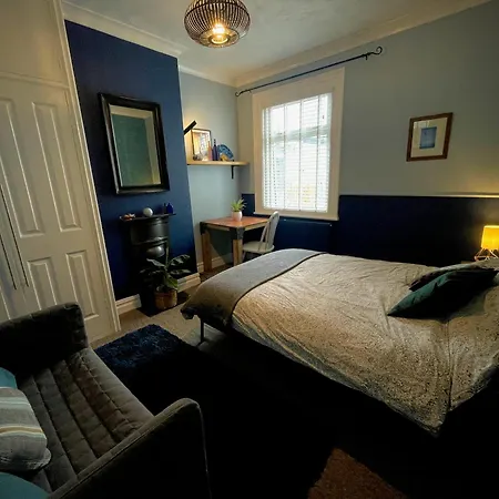 Stylish And Artistic Flat In Southend On Sea Apartment Exterior photo