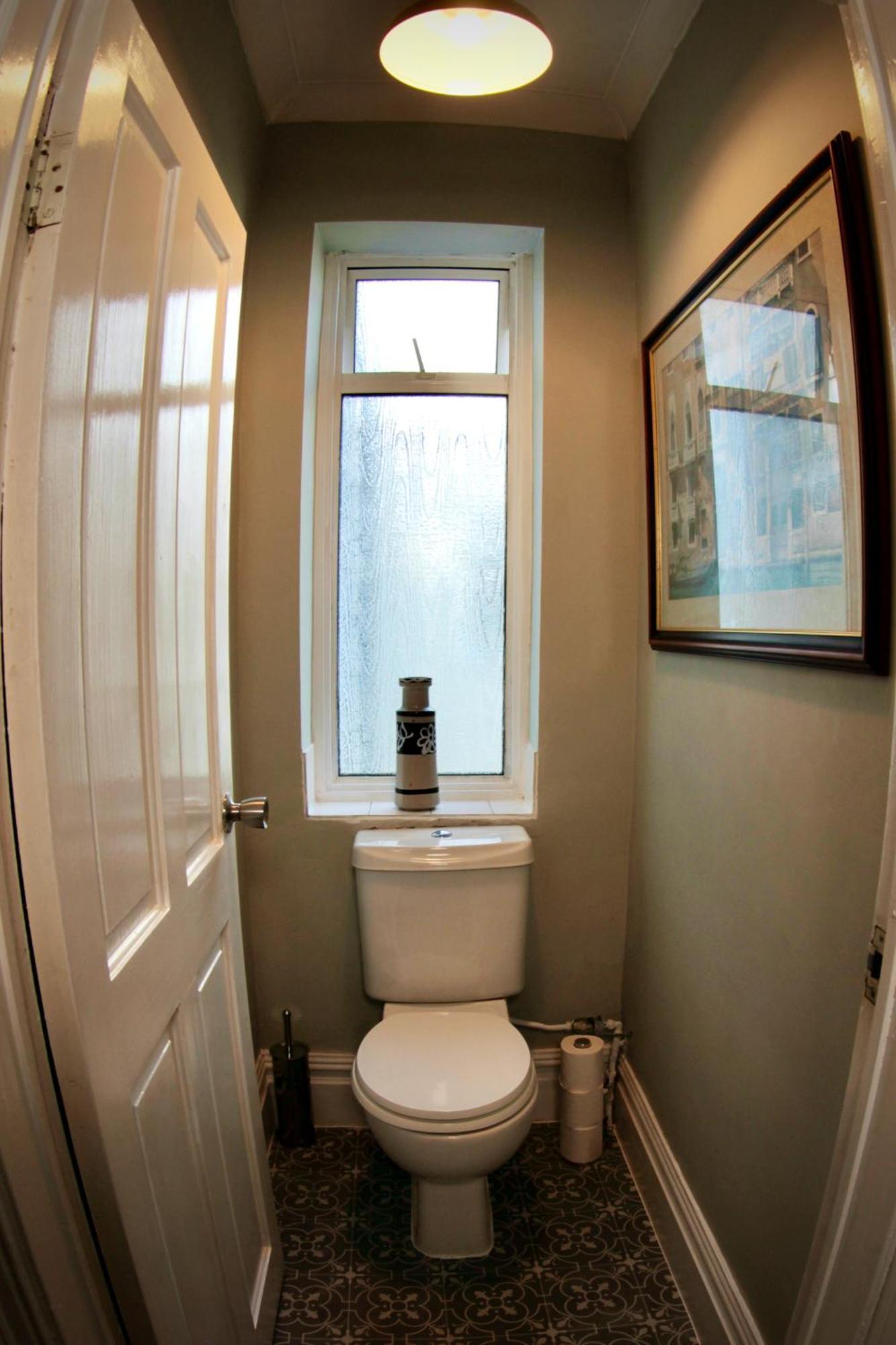 Stylish And Artistic Flat In On Sea *